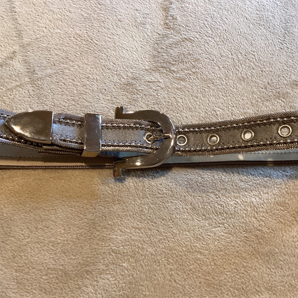 Silver belt with silver studs and‎ buckle, Genuine Leather, Women's Small